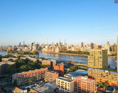 3-08 26th Avenue - Photo Thumbnail 13