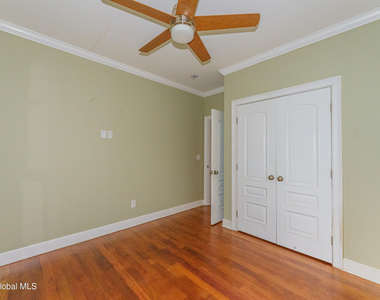 59 Union Avenue - Photo Thumbnail 10