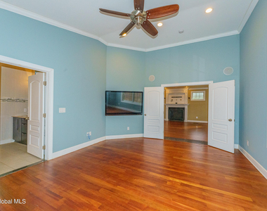 59 Union Avenue - Photo Thumbnail 7