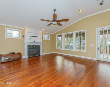 59 Union Avenue - Photo Thumbnail 1