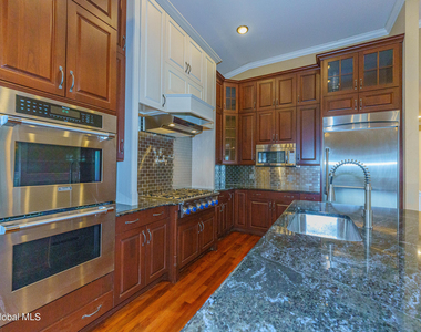 59 Union Avenue - Photo Thumbnail 5
