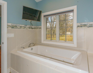 59 Union Avenue - Photo Thumbnail 9