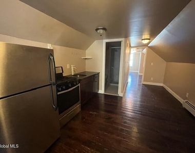 110 Winthrop Avenue - Photo Thumbnail 8