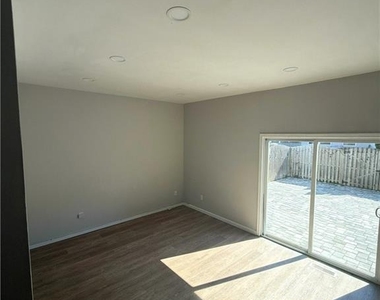 34 Deerfield Lane - Photo Thumbnail 2
