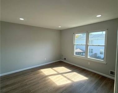 34 Deerfield Lane - Photo Thumbnail 6