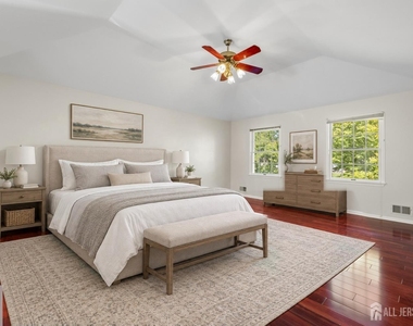 31 Sheffield Drive - Photo Thumbnail 26