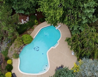 31 Sheffield Drive - Photo Thumbnail 40