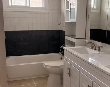 28 Girard Avenue - Photo Thumbnail 12