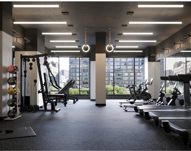 111 Varick Street - Photo Thumbnail 11