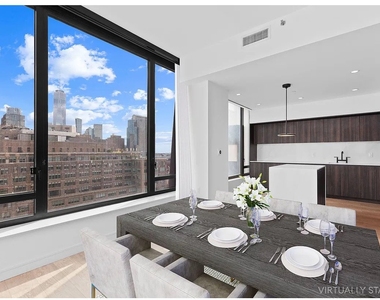 111 Varick Street - Photo Thumbnail 3
