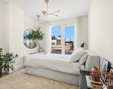 110 N 1st Street - Photo Thumbnail 10
