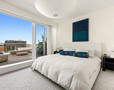 110 N 1st Street - Photo Thumbnail 6