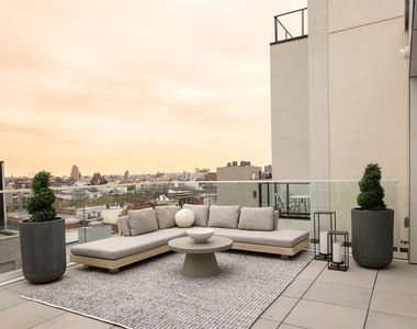 110 N 1st Street - Photo Thumbnail 2