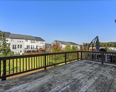 44 Don Quixote Drive - Photo Thumbnail 46