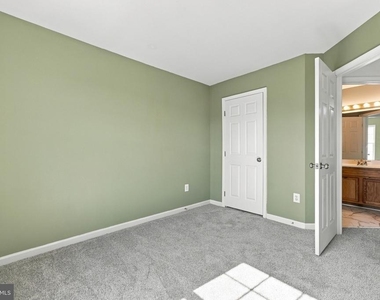 44 Don Quixote Drive - Photo Thumbnail 35