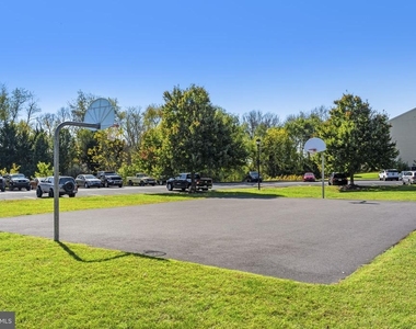 44 Don Quixote Drive - Photo Thumbnail 56