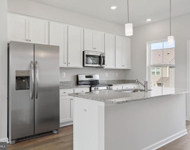 127 Kinkade Court - Photo Thumbnail 6