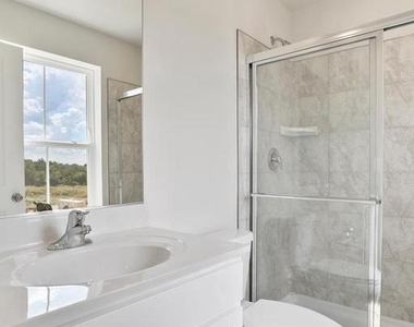 127 Kinkade Court - Photo Thumbnail 21