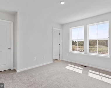 127 Kinkade Court - Photo Thumbnail 20