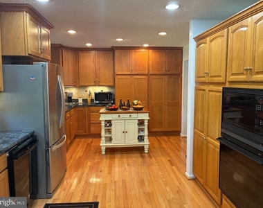 16063 Laconia Circle - Photo Thumbnail 17