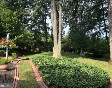 16063 Laconia Circle - Photo Thumbnail 7