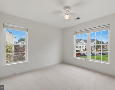 14216 Madrigal Drive - Photo Thumbnail 21