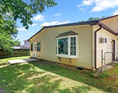 4518 Evansdale Road - Photo Thumbnail 4