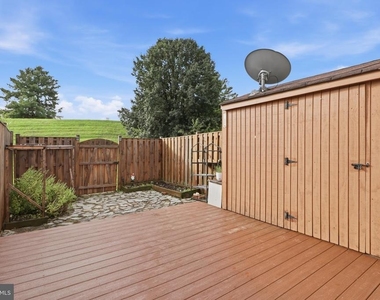 48 Dulany Court - Photo Thumbnail 18