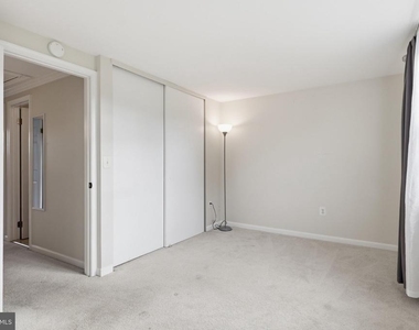 48 Dulany Court - Photo Thumbnail 13