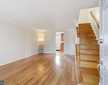 48 Dulany Court - Photo Thumbnail 2