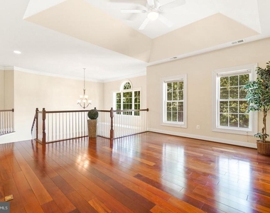 2321 Grove Avenue - Photo Thumbnail 19