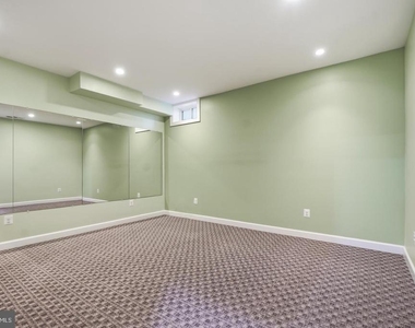 2321 Grove Avenue - Photo Thumbnail 51