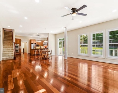 2321 Grove Avenue - Photo Thumbnail 16