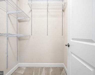 2321 Grove Avenue - Photo Thumbnail 35
