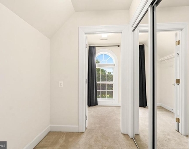2321 Grove Avenue - Photo Thumbnail 23