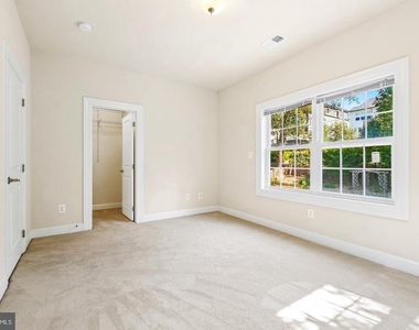 2321 Grove Avenue - Photo Thumbnail 34