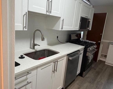 6403 Greeley Boulevard - Photo Thumbnail 20