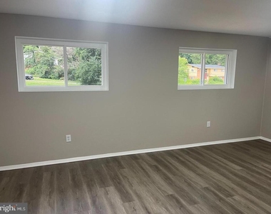 6403 Greeley Boulevard - Photo Thumbnail 9