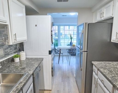 6373 Patience Court - Photo Thumbnail 10