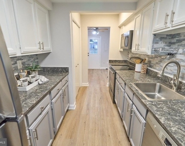 6373 Patience Court - Photo Thumbnail 8