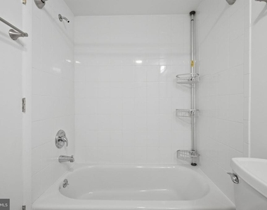 8505 Barrington Court - Photo Thumbnail 18