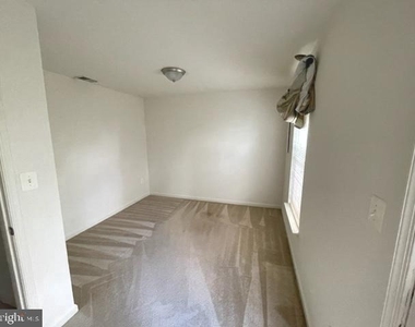 13963 Sawteeth Way - Photo Thumbnail 16