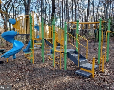 5305 Anchor Court - Photo Thumbnail 31