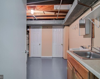 7763 Durer Court - Photo Thumbnail 34