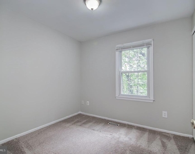 7763 Durer Court - Photo Thumbnail 23