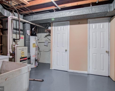 7763 Durer Court - Photo Thumbnail 35