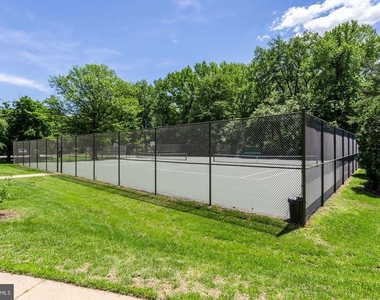 6631 Wakefield Drive - Photo Thumbnail 20