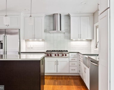 1317 Macbeth Street - Photo Thumbnail 7