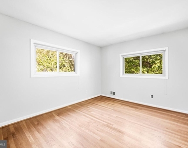 1317 Macbeth Street - Photo Thumbnail 17