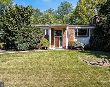 1317 Macbeth Street - Photo Thumbnail 1
